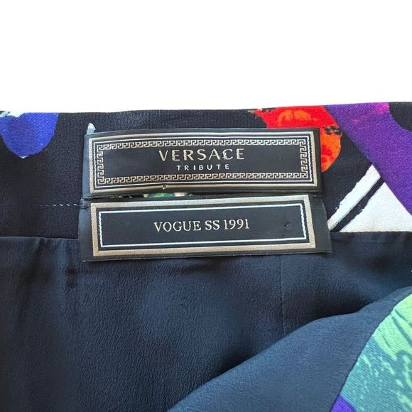 Vintage Versace Tribute Collection | Vogue 91’ Print Mini Skirt - Picture 9 of 16